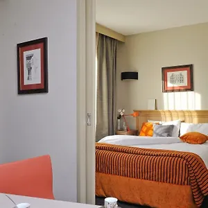 Adagio La Defense Esplanade 4* Puteaux