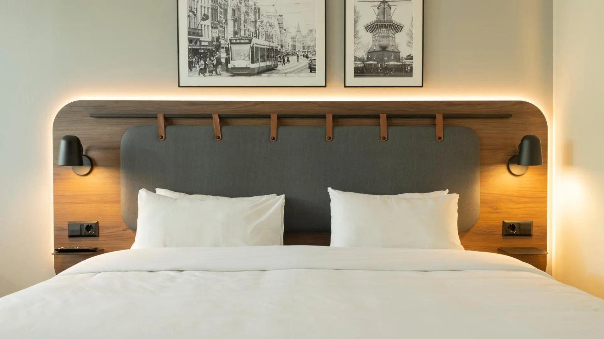 Campanile Hotel & Restaurant Eindhoven 3*,  Netherlands